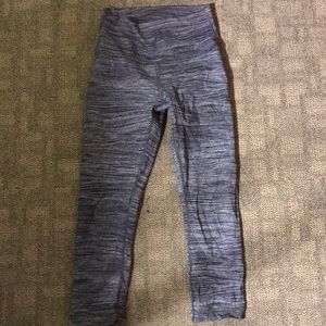 Lululemon cropped leggings